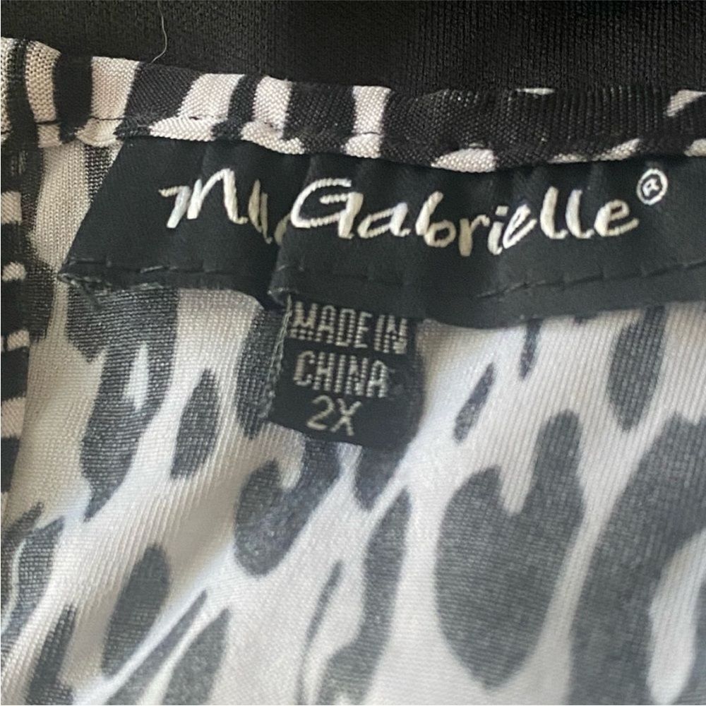 Mlle Gabrielle Black White Multi Print Cap Sleeve Dress Size 2X Stretch - Picture 6 of 8